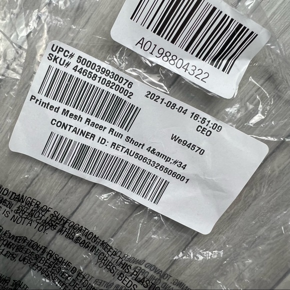 NWT Athleta printed mesh racer run short 4” camo size small - Picture 9 of 12